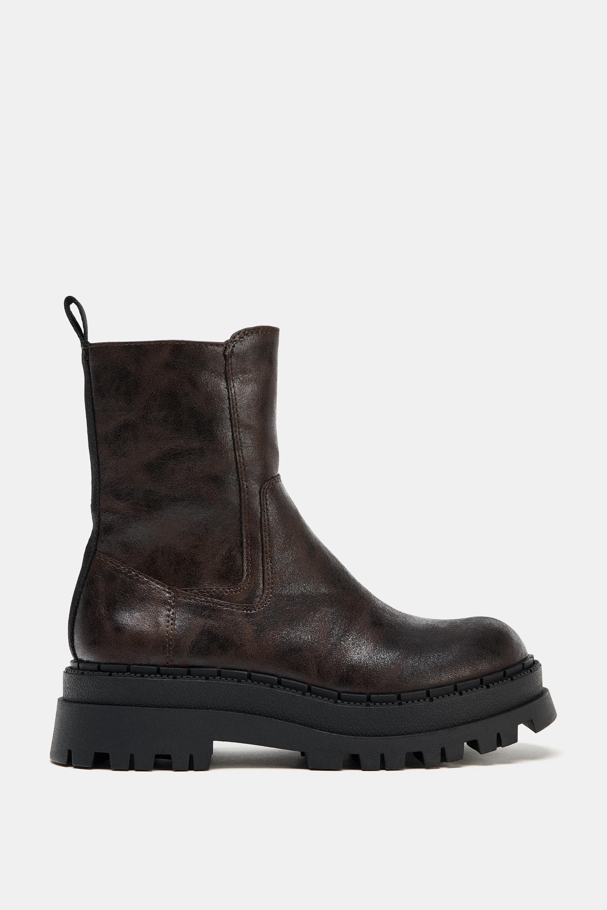 DISTRESSED EFFECT PLATFORM ANKLE BOOTS